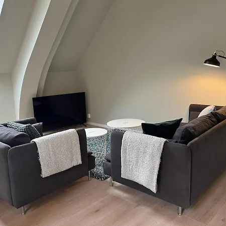 Kong Oscars Appartement *