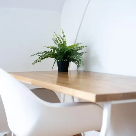 Kong Oscars Appartement *