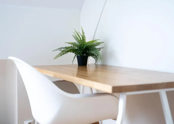 Kong Oscars Lägenhet *